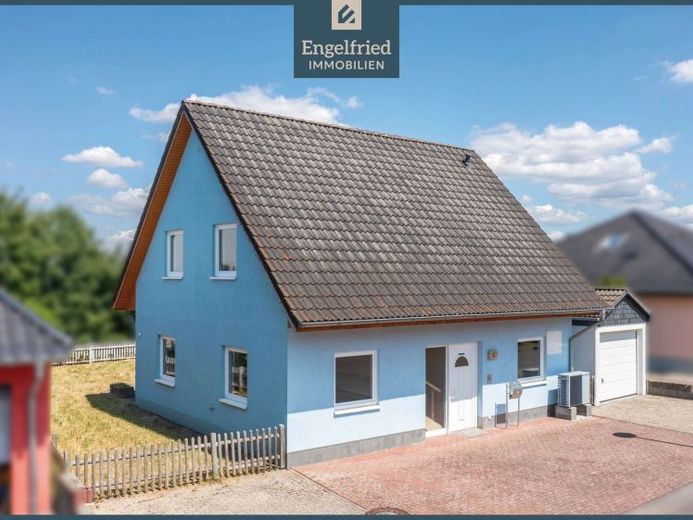 Junges, energieeffizientes Wohnhaus auf pflegeleichtem Grundstück in ruhiger Sackgasse – Foto 1