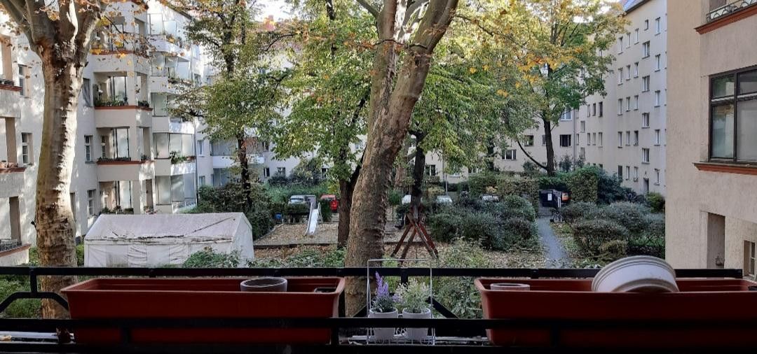 Balkon zum Innenhof