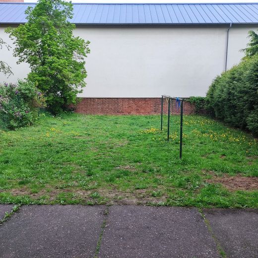 Lebendiges Stadtwohnen: 2-Raum-Wohnung in Dessau-Roßlau – Foto 11
