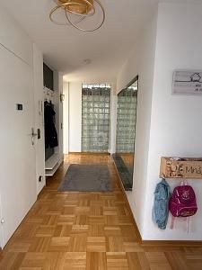 GROßZÜGIGES ZUHAUSE IN BEGEHRTER LAGE – 1788779817_010bfe.jpg