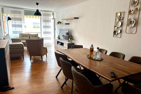 Bezugsfreie Eigentumswohnung mit Balkon und Stellplatz
