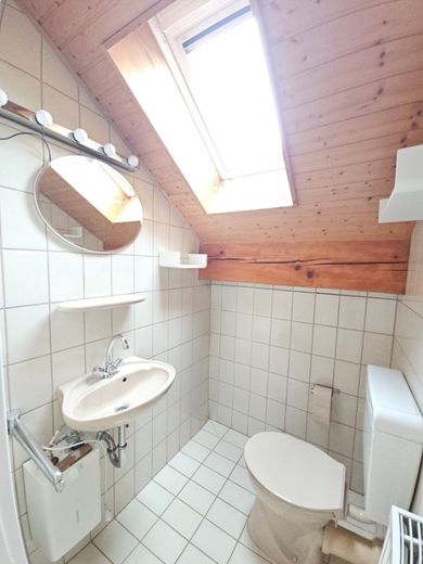 Tief durchatmen - Wohnen in der Ruhezone!
Große Eigentumswohnung im Lautertal zu verkaufen. – 5267 - G-WC