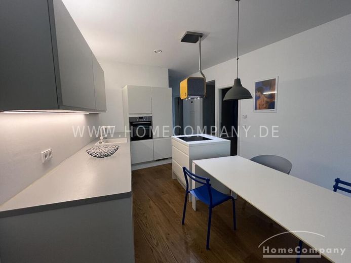 Helle, möblierte 3-Zimmer-Wohnung mit zwei Balkonen im Herzen von Berlin-Mitte – e3f02dd55ecf0f696dd13ef2697ca427ae1f2671.jpg