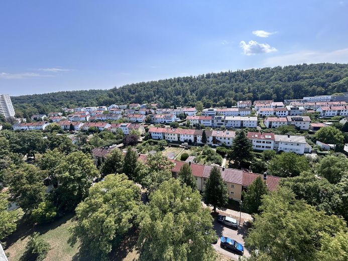Moderno, luminoso e spazioso appartamento di 2 locali in affitto. – Foto 17