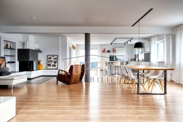 Elegantes Dachgeschoss‑Loft mit Balkon & Premium‑Interieur!