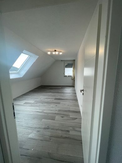 Geräumige 4-Zimmer-Maisonette-Dachgeschosswohnung in Friedenweiler – Nähe Titisee – Foto 27