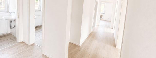 Eerste bewoning na algehele renovatie #licht #overstroomdmetlicht #4-kamerappartement #zuidbalkon #inbouwkeuken – Eingangsbereich