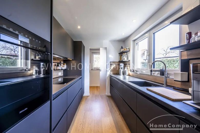 Moderne 3-Zimmer-Duplexwohnung mit Terrasse und Garten – 4bee48a76777612b856b01fb0642b6981f65d571.jpg