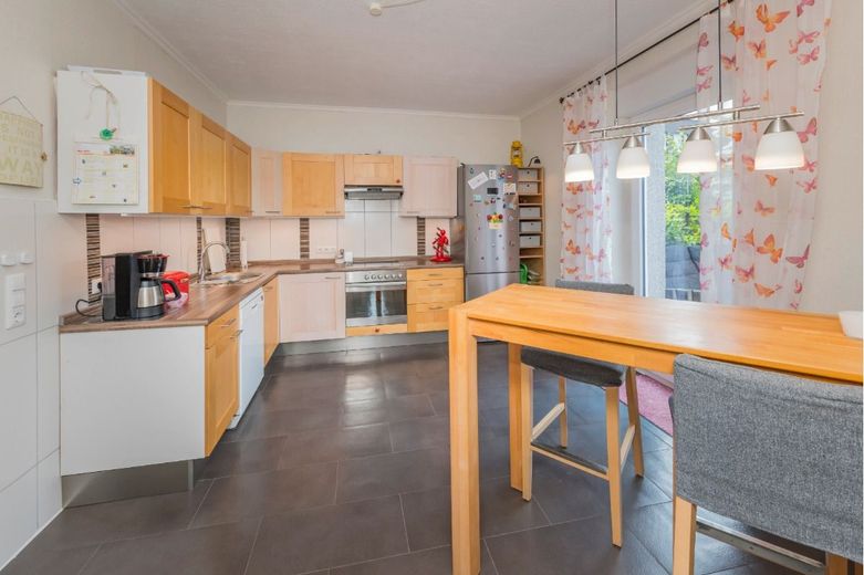 Charmante Altbau Erdgeschoss Wohnung mit Terrasse in ruhiger Lage von Eichlinghofen EG – Küche
