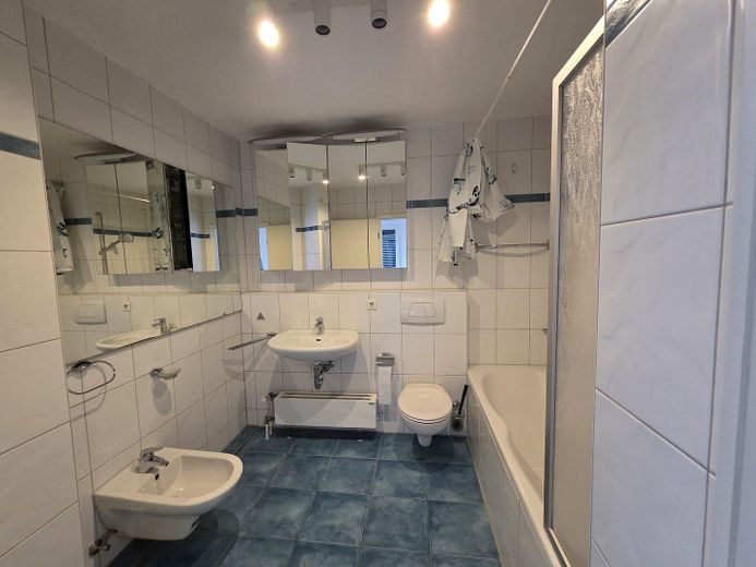 !!!PROVISIONSFREIE!!! Wohnung mit 4 Zimmern in ruhiger Lage zu verkaufen – Foto 5