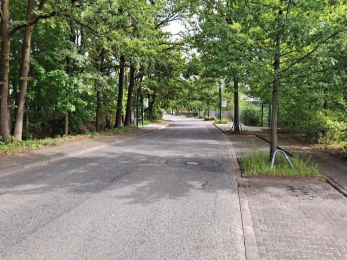 Gewerbegrundstück zu verkaufen – Foto 1