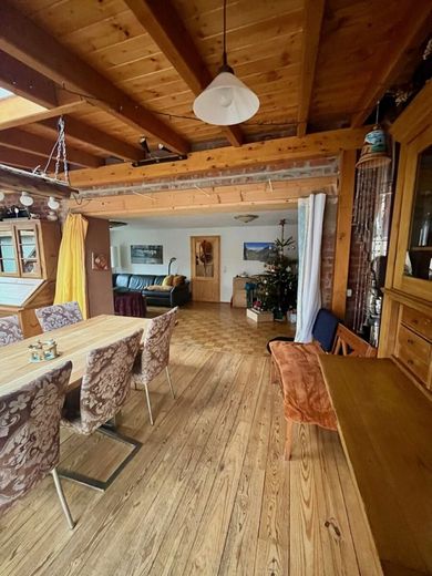 Familienfreundliches, energieeffizientes Wohnhaus mit Holzanbau, PV &amp; Wärmepumpe – Gemünden - 17