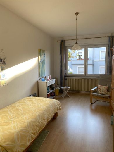 Lichtdurchflutete 4-Zimmer-Wohnung im Herzen vom Paulusviertel – Schlafzimmer 2