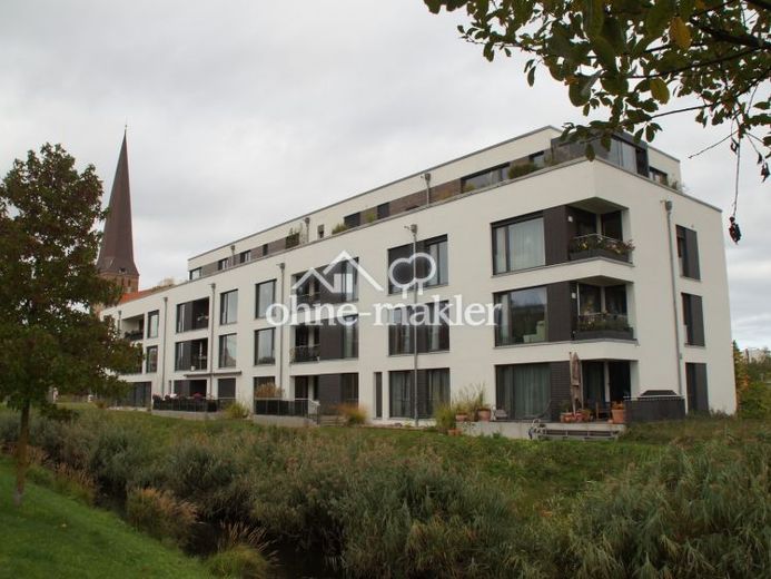 Großzügige 4-Zimmerwohnung in Rostock zwischen Stadtmauer und Warnow gelegen – Foto 1