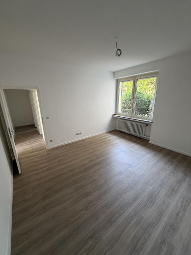 Frisch kernsanierte 2-Zimmer-Wohnung in Krefeld – moderne Ausstattung – Schlafzimmer
