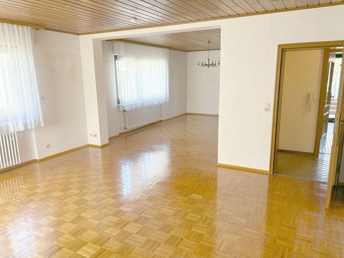 Bellissimo appartamento di 3,5 locali con ampio balcone e cucina componibile a Karlsruhe - Neureut – Foto 2