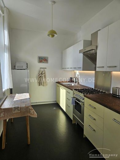 25868 HomeCompany Dresden सुसज्जित/Furnished Dresden-Neustadt में 5-कमरों का अपार्टमेंट, अधिकतम 4 व्यक्ति – 7067e412c2c697897c46d5f54d61a6377bff3240.jpg