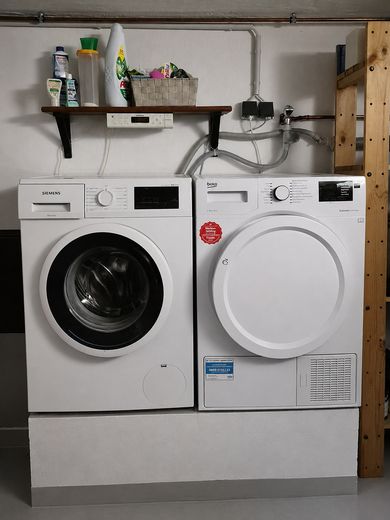 Modernisierte Doppelhaushälfte mit Sonnenterrasse – provisionsfrei – Keller II