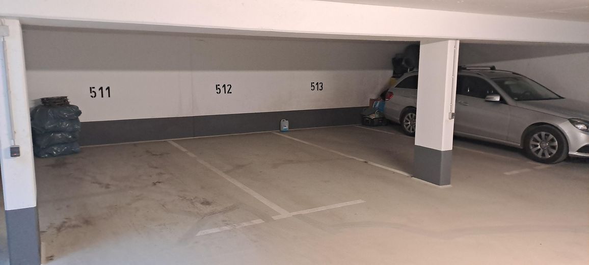 Tiefgaragenstellplatz