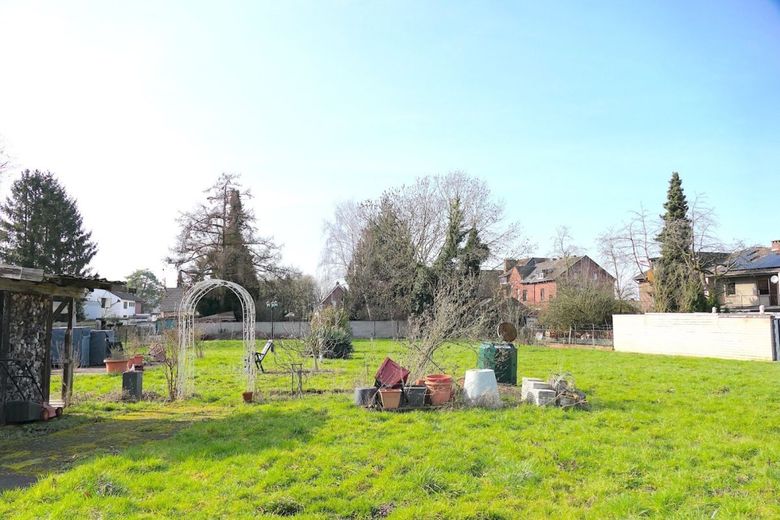 ++ MODERNISIERTE HOFANLAGE + SCHEUNE + STALLUNGEN + GROSSER GARTEN!! ++ – AUSSICHT