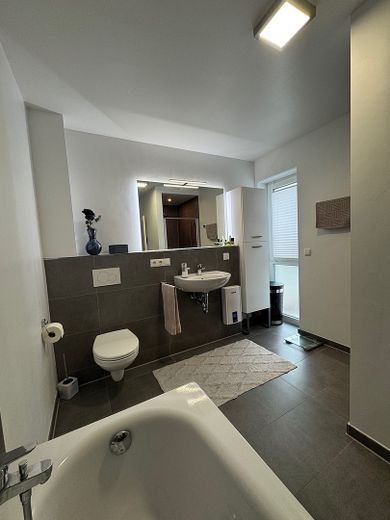 Moderno appartamento di design di 4 locali con la massima efficienza energetica – Foto 21