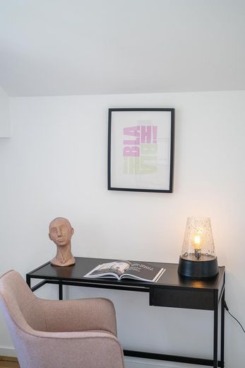 Architekten-Unikat in Neu-Anspach: Moderner Luxus & Erstbezug nach Sanierung – Arbeits- oder Kinderzimmer II