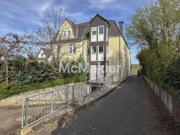 Bezugsfreie 1-Zimmer-Wohnung mit Stellplatz in begehrter Lage von Bonn-Ippendorf – Foto 1