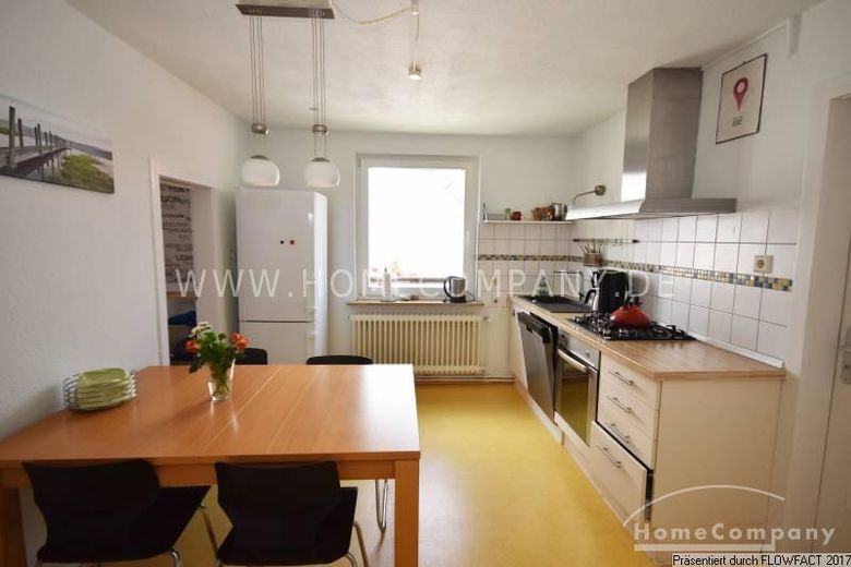 Wohnung mit 2 Schlafzimmern und Wohnküche – 52e851eb47a5822e87711e5986655d03cf075d69.jpg