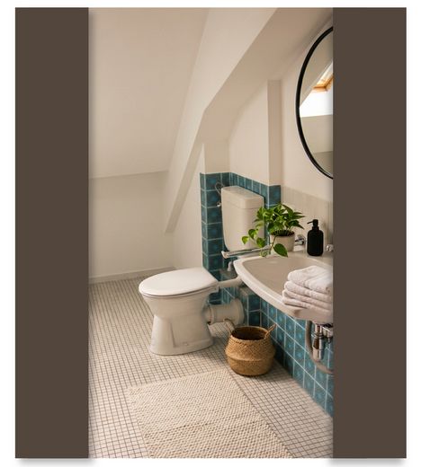 Schöne  2-Zi-DG-Wohnung mit Einbauküche und kleiner Dachterasse in Bogen Zentrum (1012) – Bad/WC