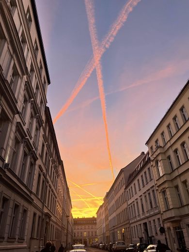 Summer-Sale bis 31.08. | 171 m² Großzügigkeit im Berliner Regierungsviertel | jetzt 1.395.000 € – Marienstraße
