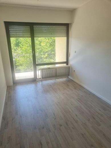 Provisionsfreies Einfamilienhaus in wunderschöner Lage – Schlafen 2 OG