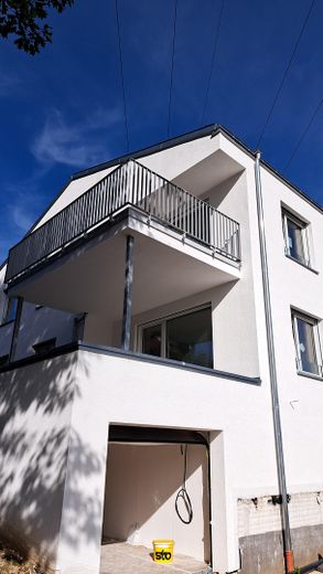 NEUBAU am Freibad - Wallbox Fahrradgarage Topausstattung – Ansicht Südwesten