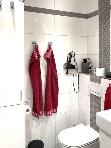 Gepflegte Eigentumswohnung in Puchheim/Bahnhof – Dusche / WC