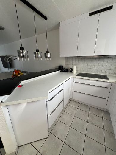 Sıra evin uç birimi – Gesamtansicht Küche