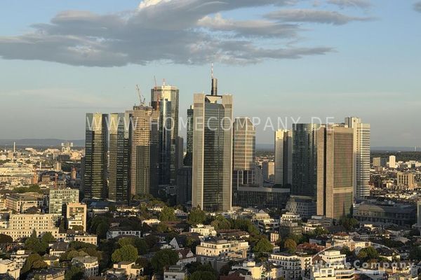 Westend 8072246 – Harika silüet panoramasına sahip mobilyalı 2 odalı daire
