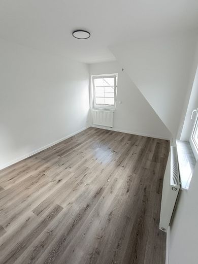 Idyllische Dachgeschosswohnung- Erstbezug nach Kernsanierung – Foto 5