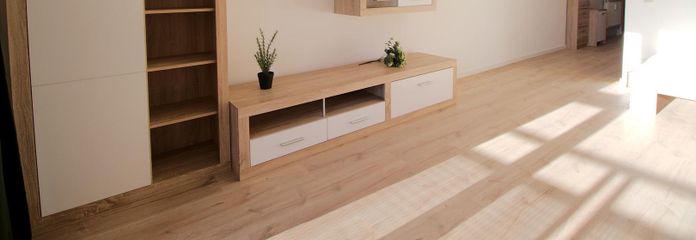 Wohn-/ Schlafzimmer