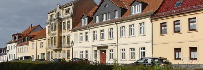 (EF0565_M) Gera: Ronneburg, vollmöblierte 2-Zimmer-Wohnung in ruhiger City-Lage, Waschmaschine und WLAN inklusive