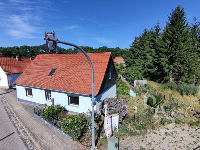 Gemütliches Zuhause mit Charme – gepflegtes Einfamilienhaus zum Wohlfühlen in Freckleben – Foto 1