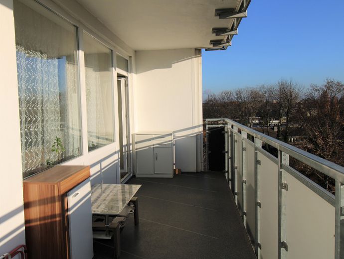 Appartamento di 3 locali affittato con balcone a Grevenbroich – solo per investitori – Foto 1
