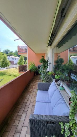 Großer Sonniger Balkon