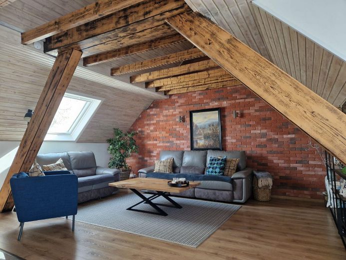 Wohnzimmer DG