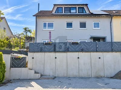 FAMILIENGLÜCK MIT GARTEN UND EINLIEGERWOHNUNG
