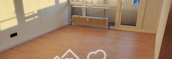 1,5-кімнатна квартира з балконом, щойно відремонтована