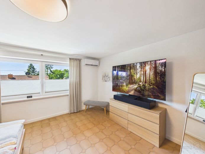 Exklusives Architektenhaus in Bisten-Überherrn – Bild 9