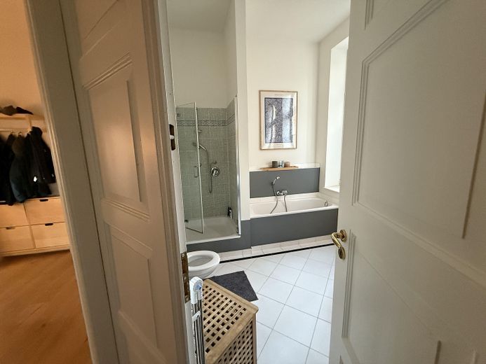 Licht, Wasser, Altbau – Traumwohnung in Schwerins Bestlage am Pfaffenteich – Foto 16