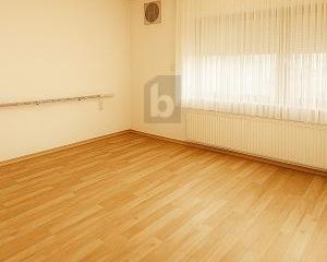 VIELSEITIGES WOHNEN MIT AUSBAUPOTENZIAL – 1762498870_42d0046.jpg