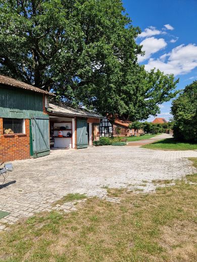 Senza prospetto – Foto 19