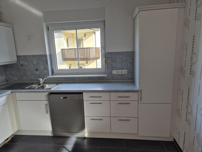 Schöne 3- ZKBB Wohnung (1.OG) mit 108 qm in Habichtswald OT Ehlen zu vermieten – Küche