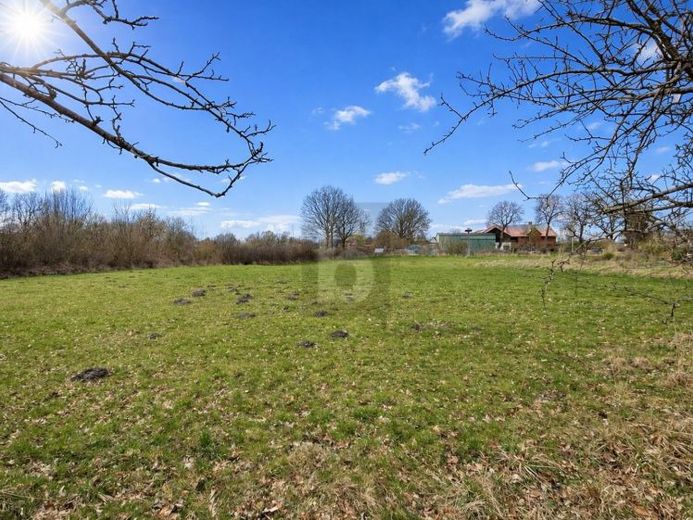 PERFEKT FÜR IHR TRAUMHAUS IN RUHIGER UMGEBUNG – Foto 1